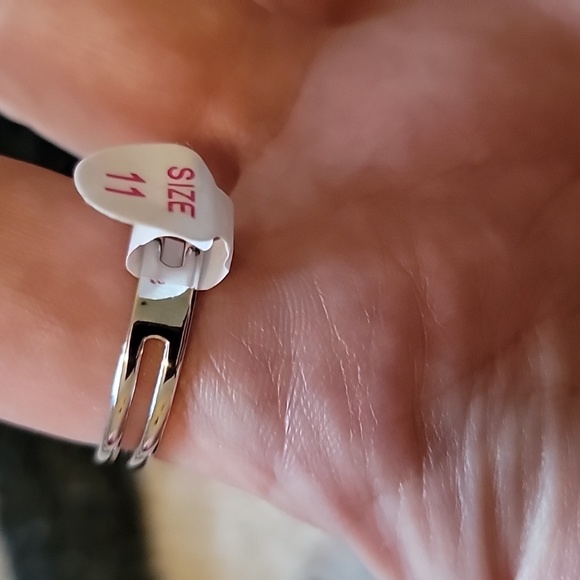 BP PERIDOT RING - Picture 3 of 4